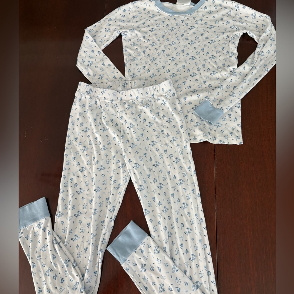 girls lake pajamas matching set size 12 like new great quality